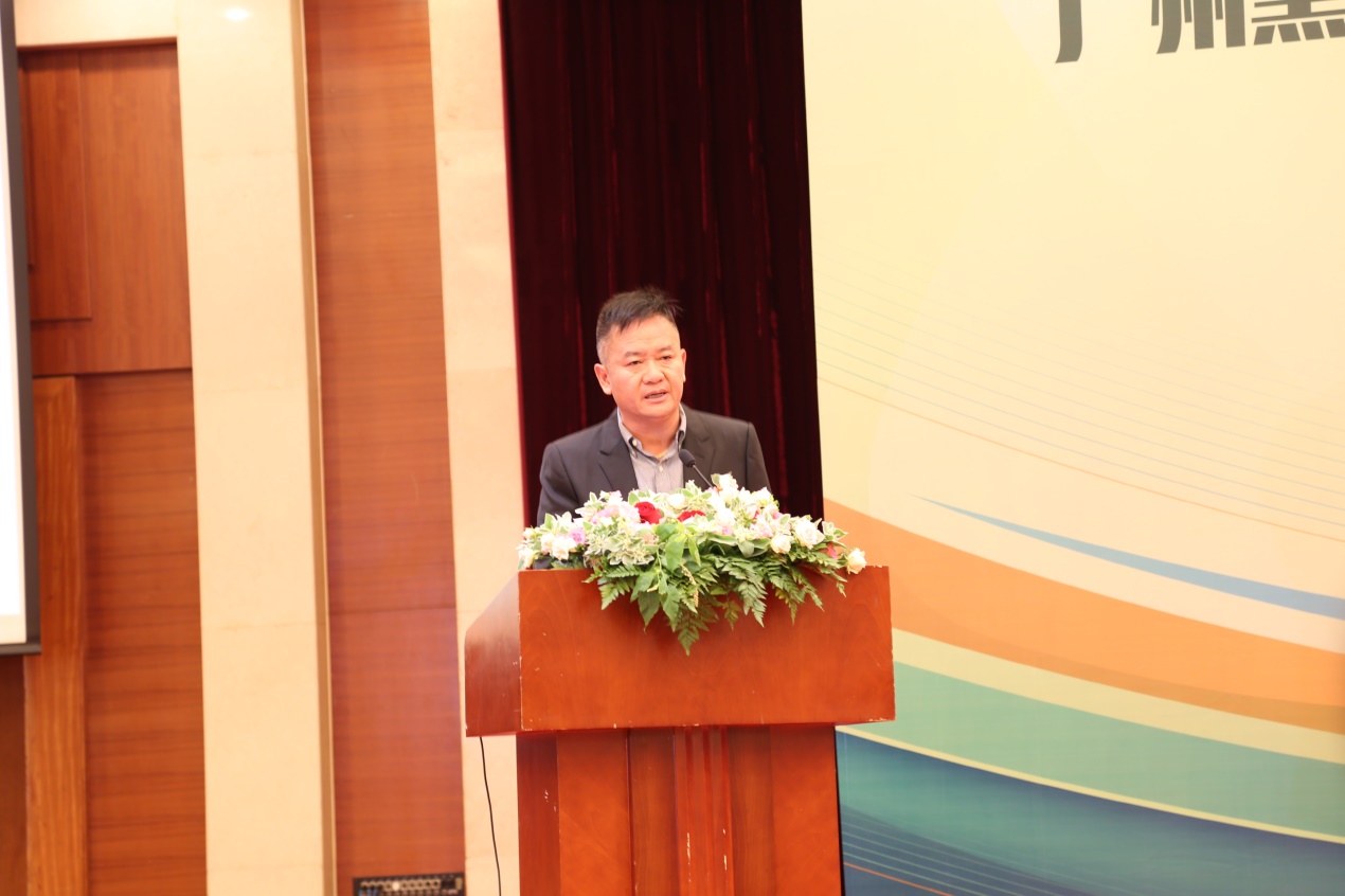 聯(lián)盟理事長廣州市環(huán)保設計院院長王革 聯(lián)盟理事長廣州市環(huán)保設計院院長王革