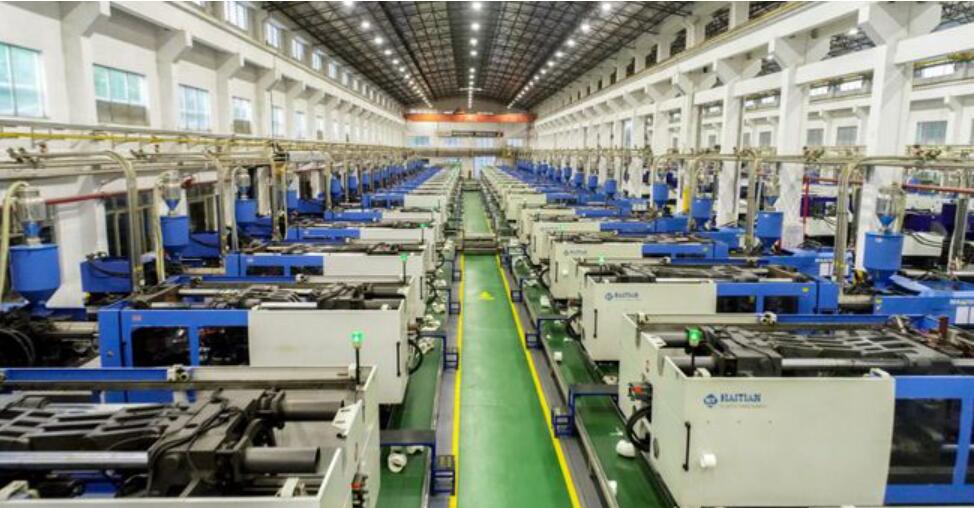 破浪前行，中國聯(lián)塑穩(wěn)抓新機遇加速搶灘新基建市場